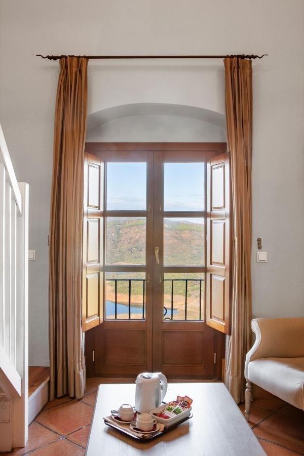 Hotel Tugasa Castillo De Castellar Castellar de la Frontera Eksteriør bilde