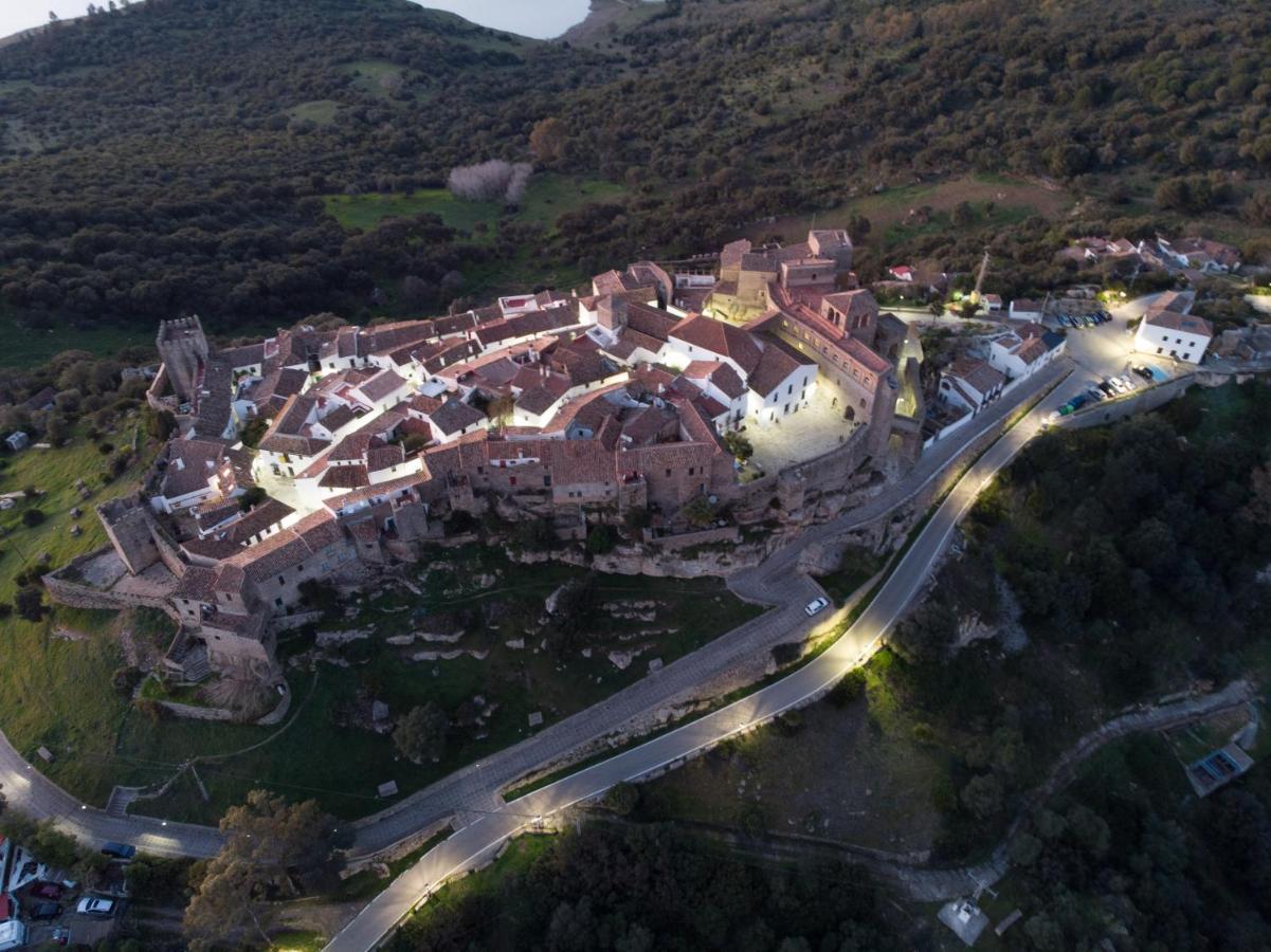 Hotel Tugasa Castillo De Castellar Castellar de la Frontera Eksteriør bilde