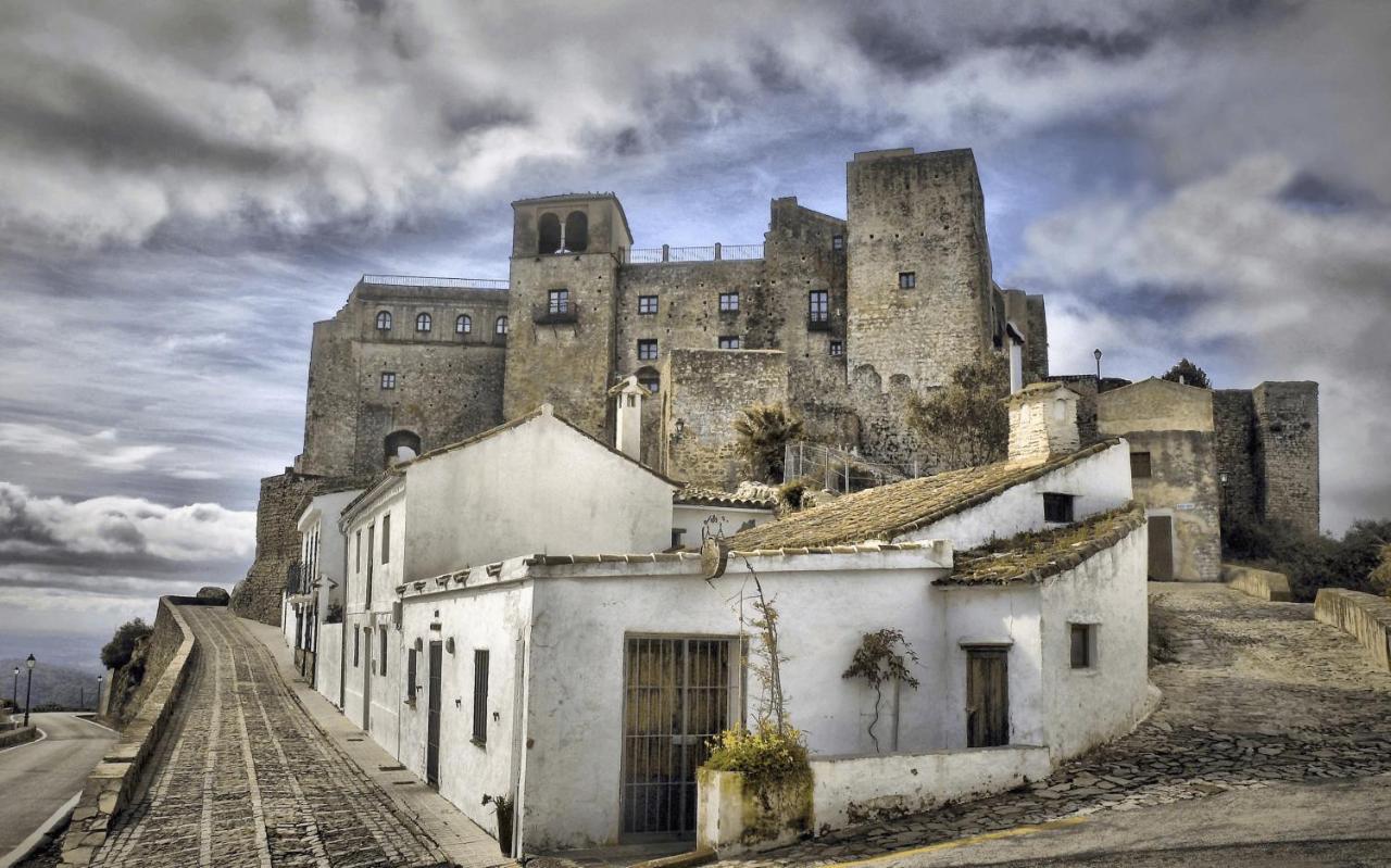 Hotel Tugasa Castillo De Castellar Castellar de la Frontera Eksteriør bilde