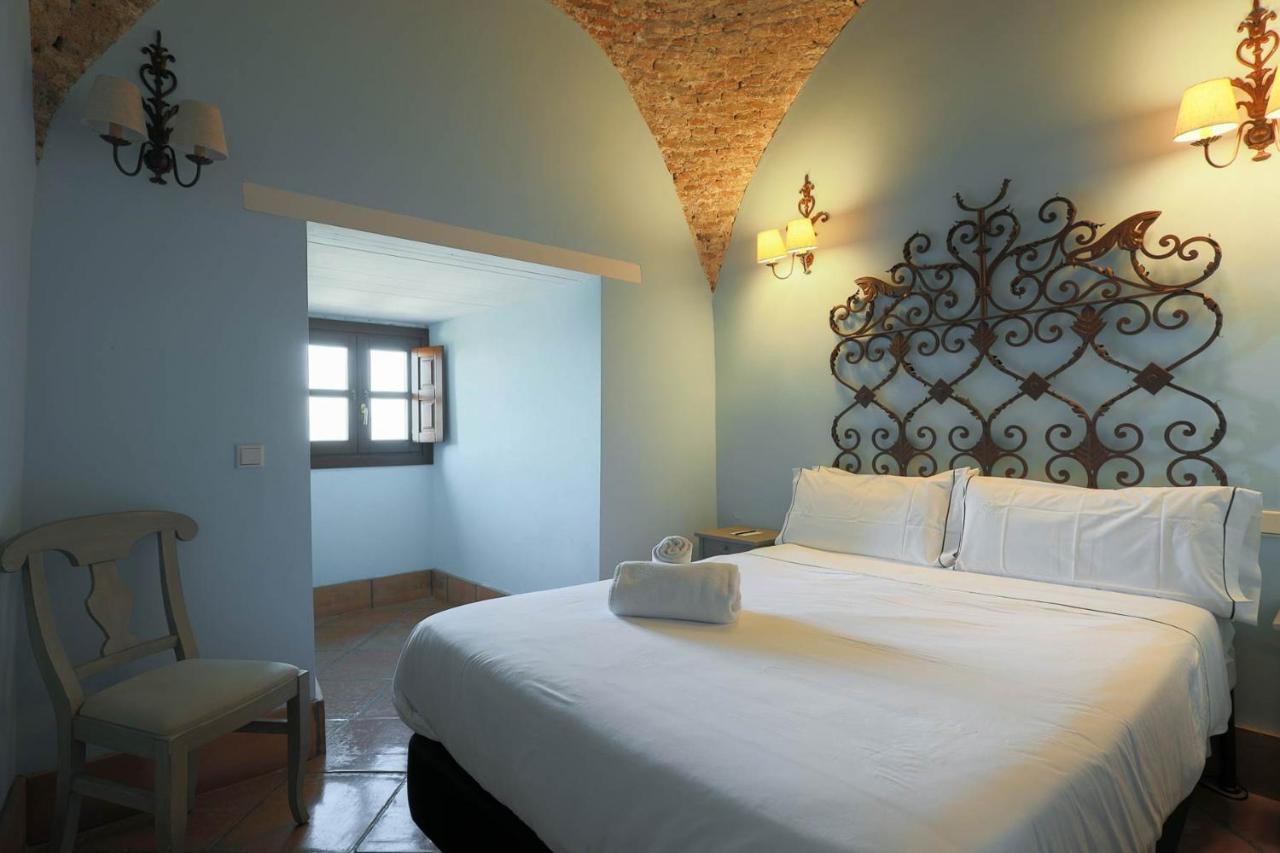 Hotel Tugasa Castillo De Castellar Castellar de la Frontera Eksteriør bilde